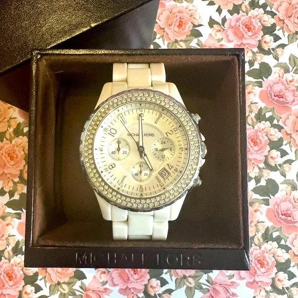 Michael Kors | Accessories | Mk Madison White Mother Of  display picture 2